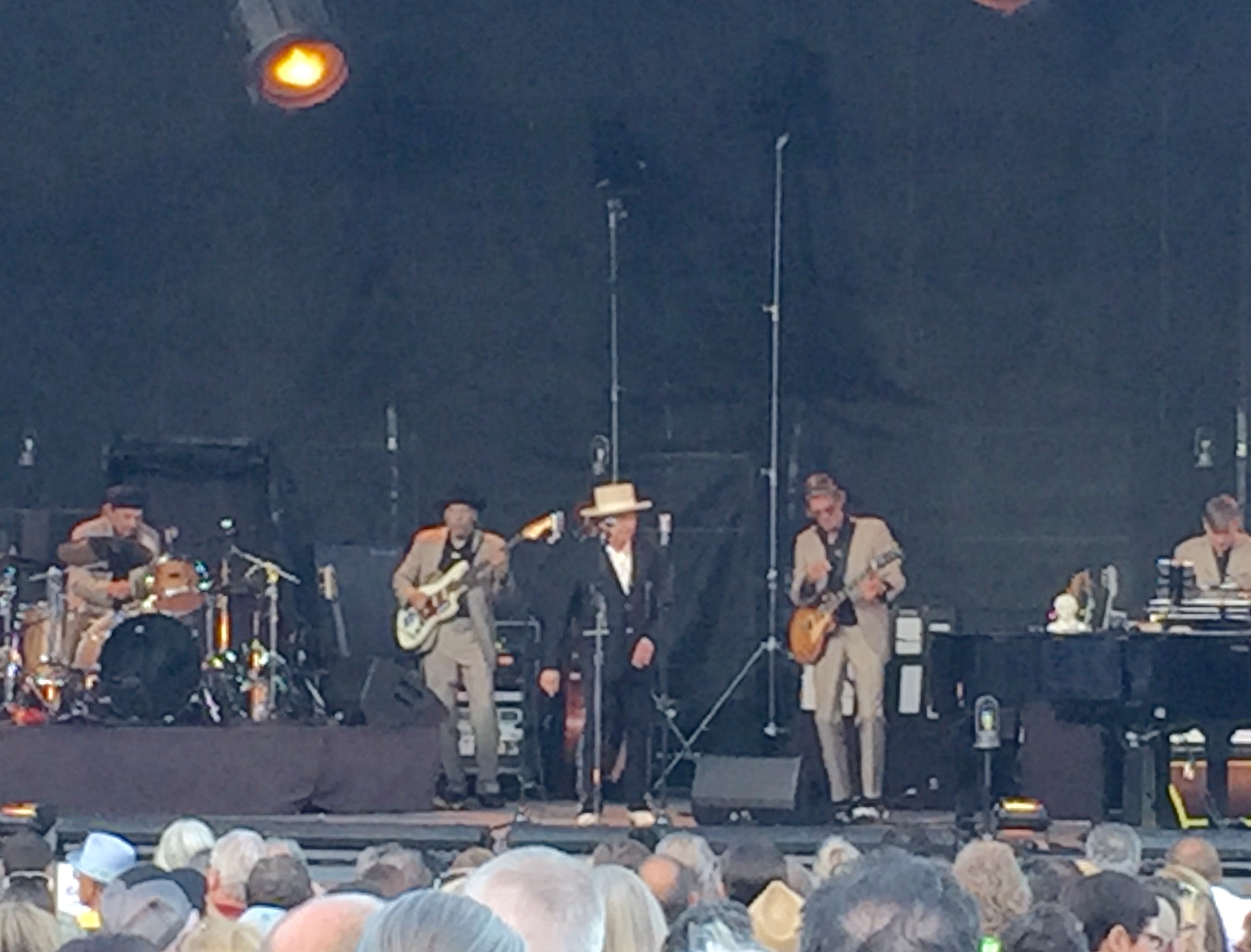 BobDylan2016-06-04ChateauAmphitheatreWoodinvilleWA (3).jpg